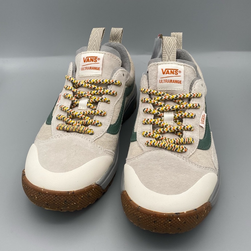 Vans Beige and Green Sneakers - Picture 5 of 16